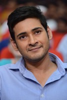 Mahesh Photos at SVSC 3 Platinum Disc